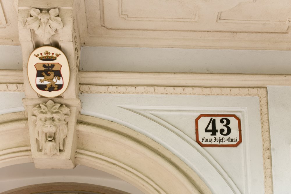 front apartments0011
